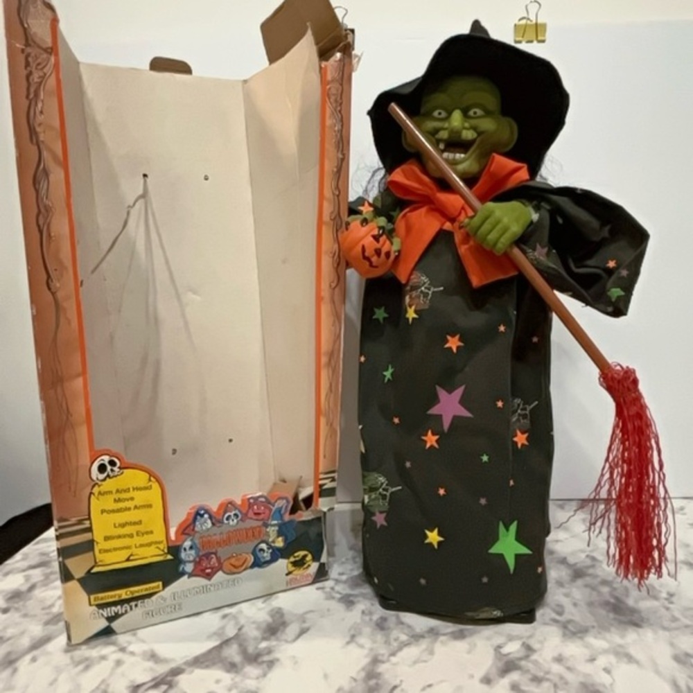 Vintage Animated Witch Holiday Creations 90s Rare